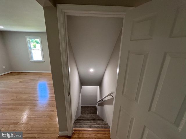 1703 LEE RD, Fort Washington, MD 20744