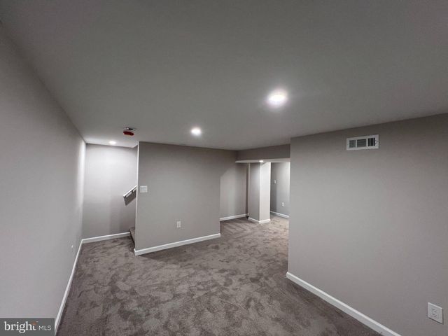1703 LEE RD, Fort Washington, MD 20744