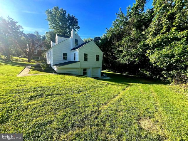 1703 LEE RD, Fort Washington, MD 20744