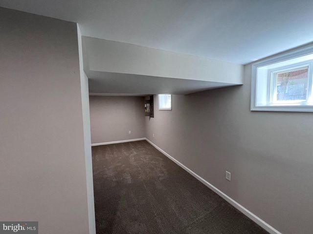 1703 LEE RD, Fort Washington, MD 20744