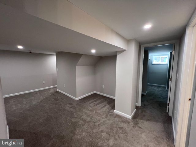 1703 LEE RD, Fort Washington, MD 20744