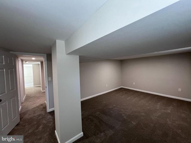 1703 LEE RD, Fort Washington, MD 20744