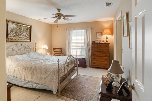 925 Claire Avenue, Sebastian, FL 32958