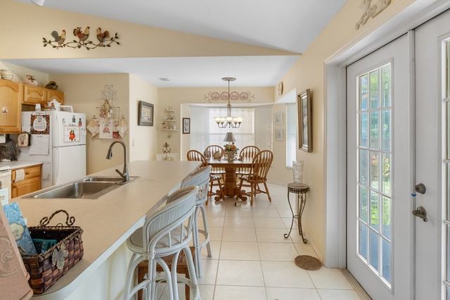 925 Claire Avenue, Sebastian, FL 32958