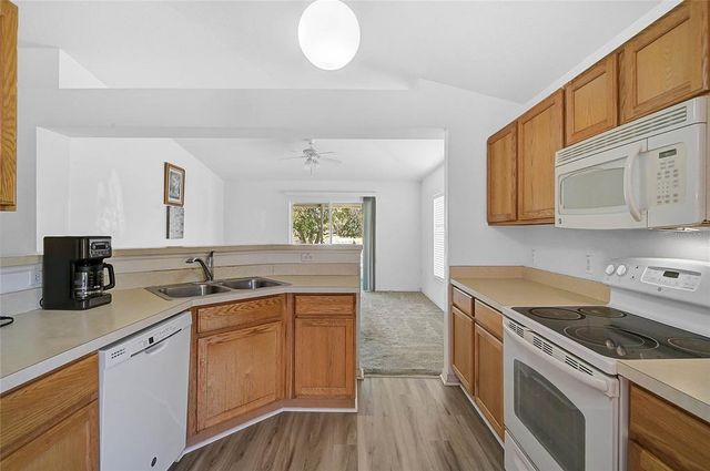 24477 LAKESIDE MANOR, Punta Gorda, FL 33980