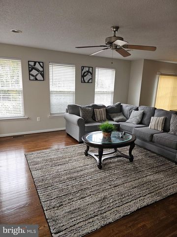 220 WILLIAMSBURG CIR, La Plata, MD 20646