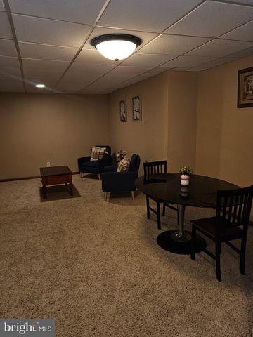 220 WILLIAMSBURG CIR, La Plata, MD 20646