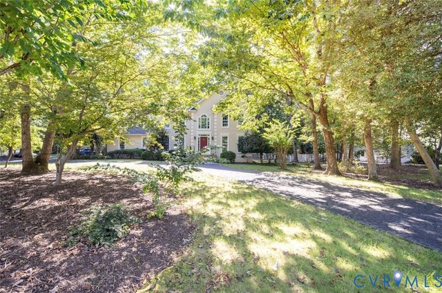 305 Redbird Dr, Chesterfield, VA 23836