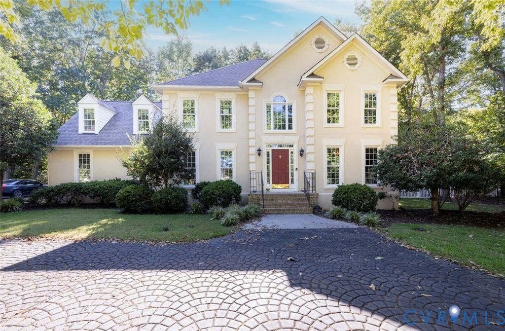 305 Redbird Dr, Chesterfield, VA 23836
