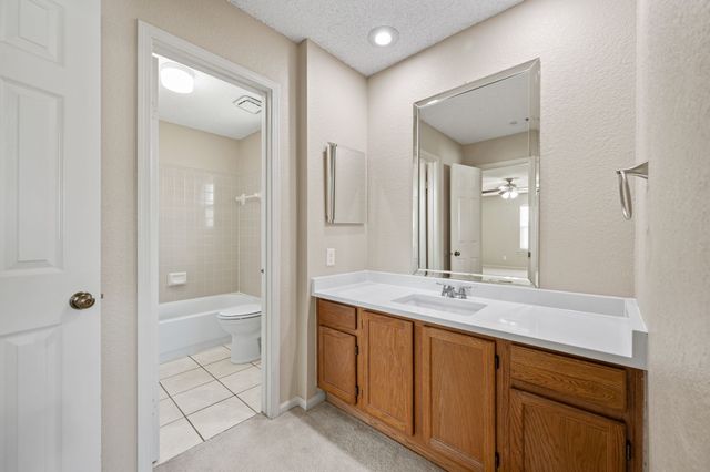 2621 Bayberry Lane, Euless, TX 76039