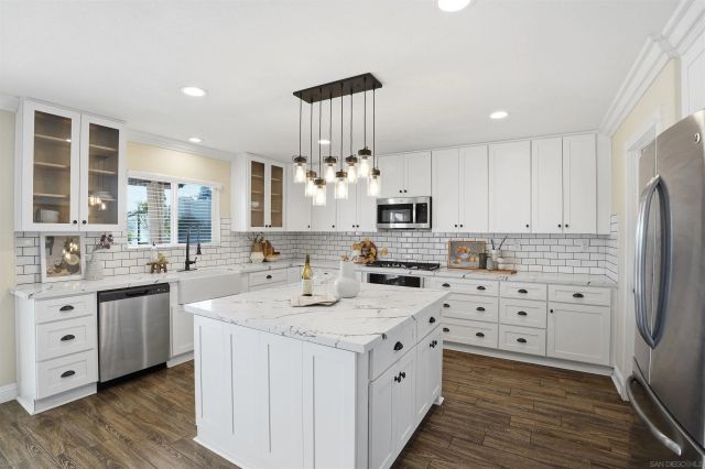 32892 Monte Dr, Temecula, CA 92592