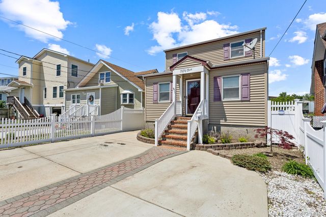 55 West Avenue, Lawrence, NY 11559