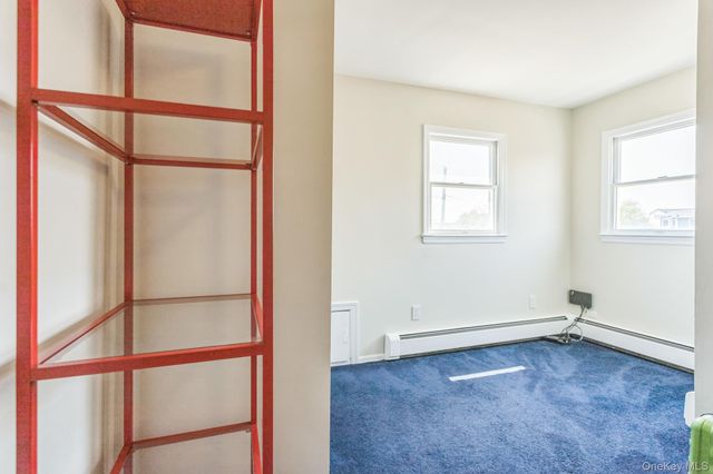 55 West Avenue, Lawrence, NY 11559