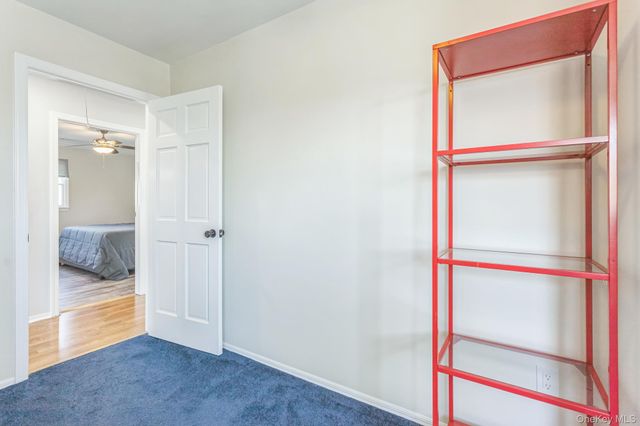 55 West Avenue, Lawrence, NY 11559