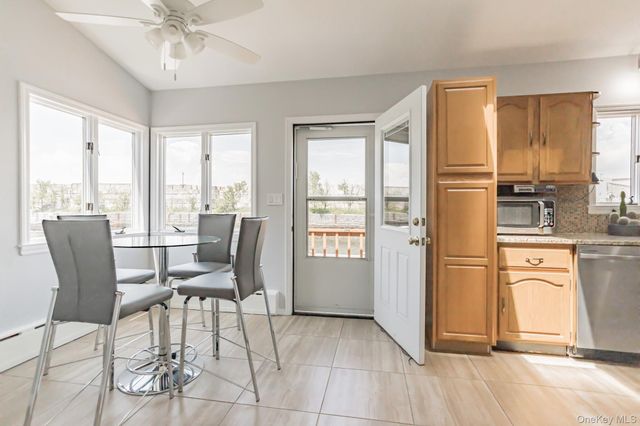55 West Avenue, Lawrence, NY 11559