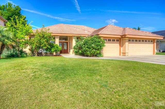 2441 Ollie Court, Bakersfield, CA 93314