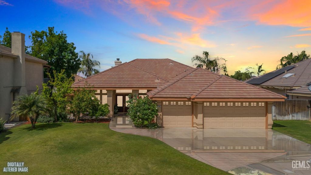 2441 Ollie Court, Bakersfield, CA 93314