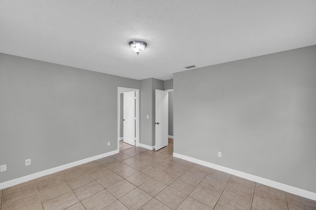 2621 SE Westmoreland Boulevard, Port St. Lucie, Port St Lucie, FL 34952