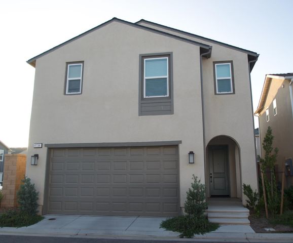 4154 Constance Road, Madera, CA 93636