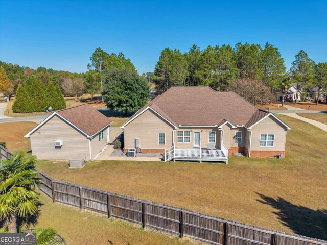 622 Live Oak Way, Dublin, GA 31021