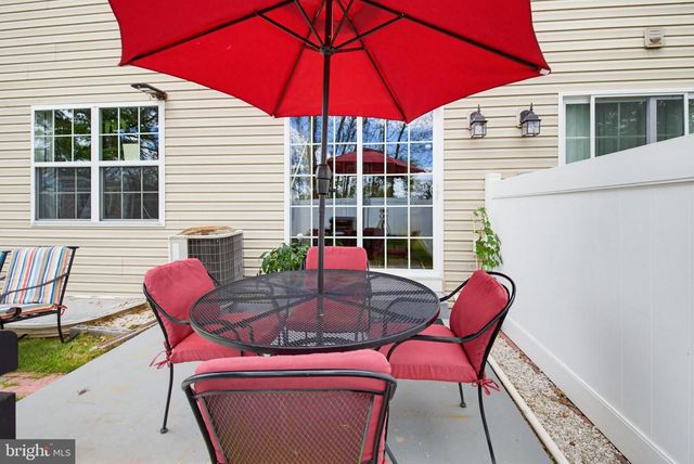 1470 MATTHEW DR, York, PA 17404
