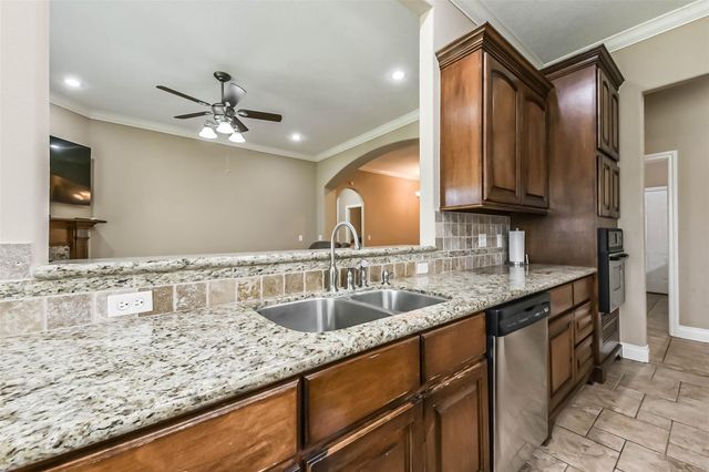 2731 Rapho Street, Crosby, TX 77532