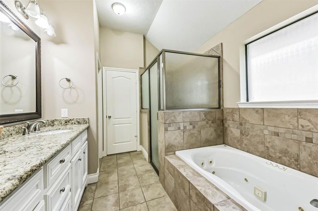 2731 Rapho Street, Crosby, TX 77532