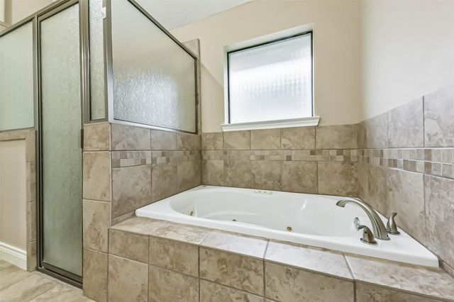 2731 Rapho Street, Crosby, TX 77532