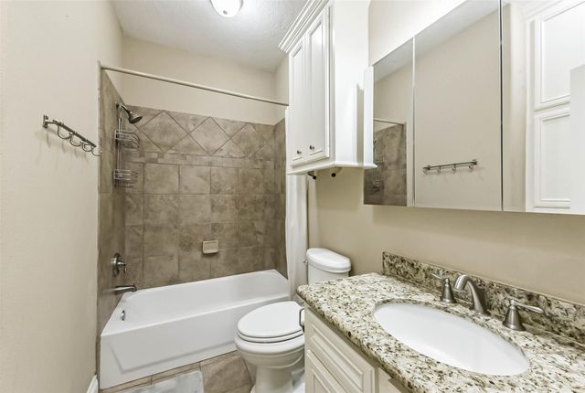 2731 Rapho Street, Crosby, TX 77532