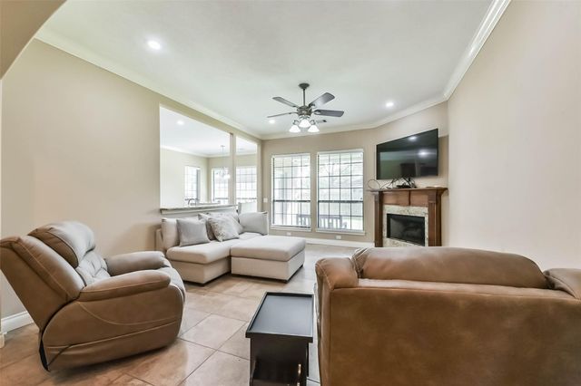 2731 Rapho Street, Crosby, TX 77532