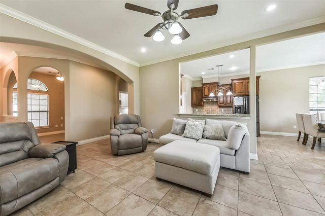 2731 Rapho Street, Crosby, TX 77532