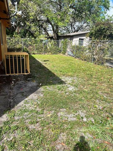 789 NW 55th Ter B, Miami, FL 33127