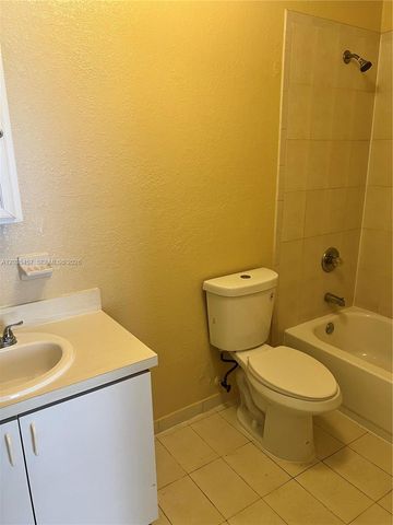 789 NW 55th Ter B, Miami, FL 33127
