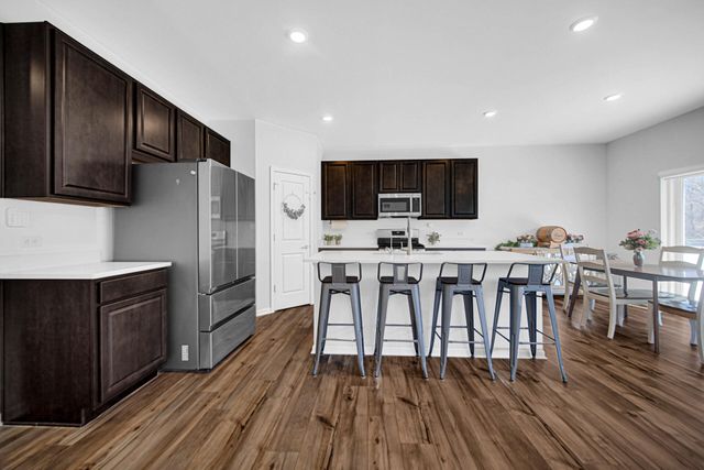 3910 Iron Gate Drive, Valparaiso, IN 46385