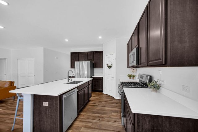 3910 Iron Gate Drive, Valparaiso, IN 46385