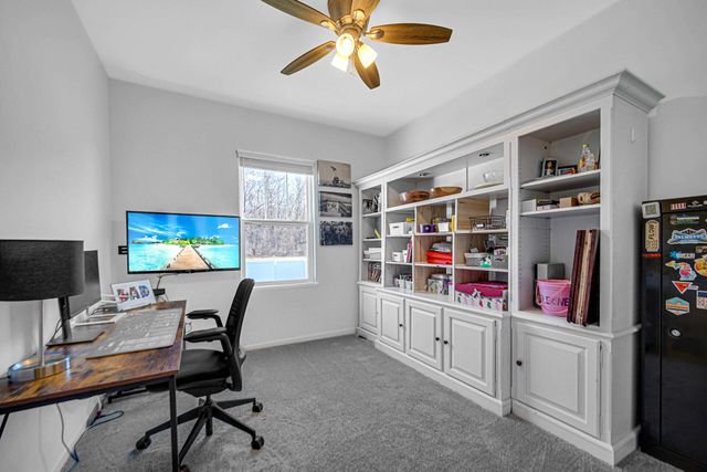 3910 Iron Gate Drive, Valparaiso, IN 46385