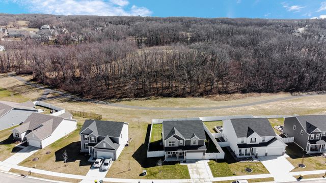 3910 Iron Gate Drive, Valparaiso, IN 46385