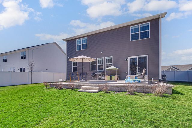 3910 Iron Gate Drive, Valparaiso, IN 46385