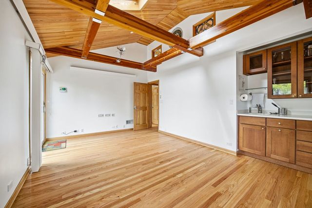 1758 N Natoma Avenue, Chicago, IL 60707