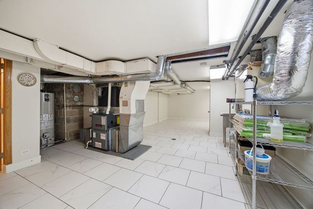 1758 N Natoma Avenue, Chicago, IL 60707