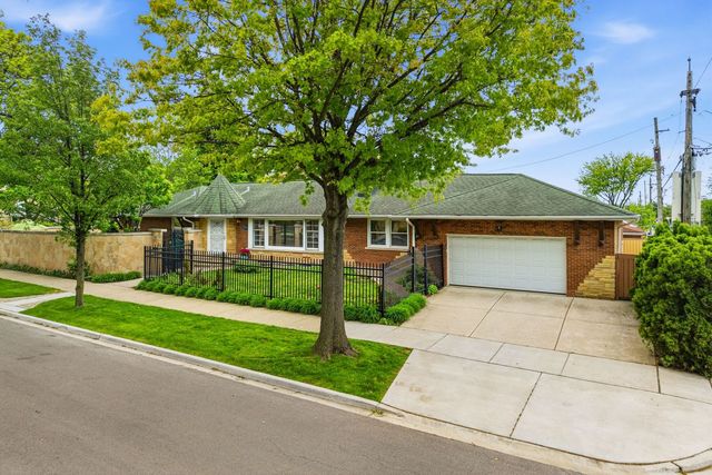 1758 N Natoma Avenue, Chicago, IL 60707