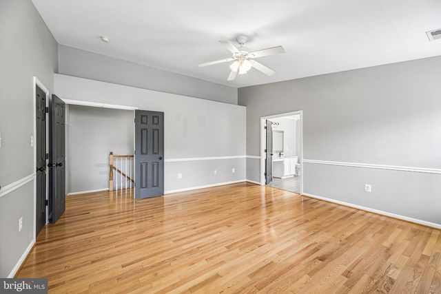 6046 PERSINGER HOUSE CT, Manassas, VA 20112