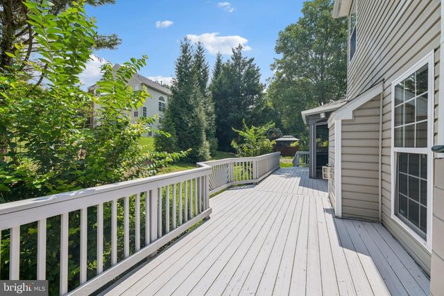 6046 PERSINGER HOUSE CT, Manassas, VA 20112
