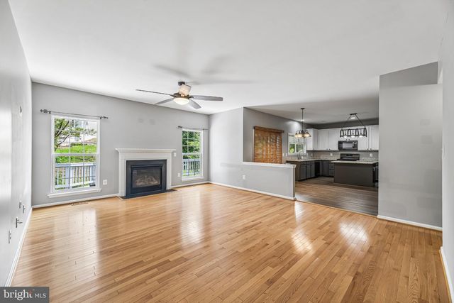 6046 PERSINGER HOUSE CT, Manassas, VA 20112