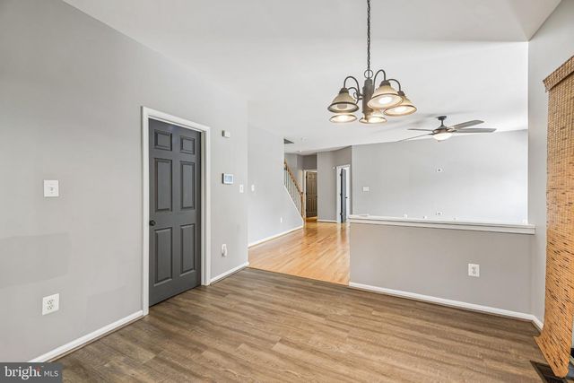 6046 PERSINGER HOUSE CT, Manassas, VA 20112