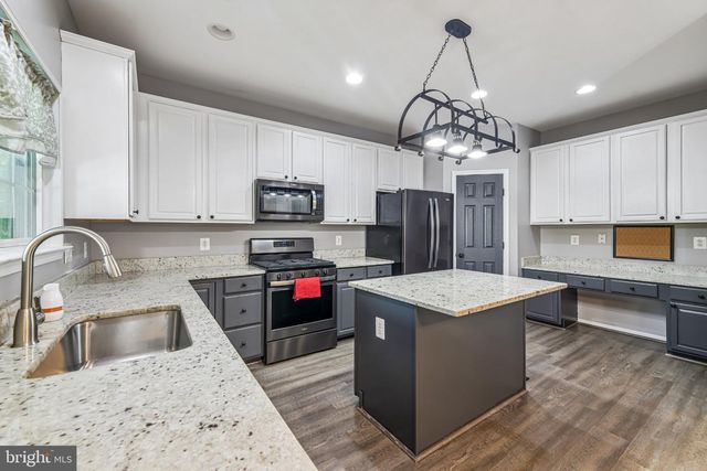 6046 PERSINGER HOUSE CT, Manassas, VA 20112