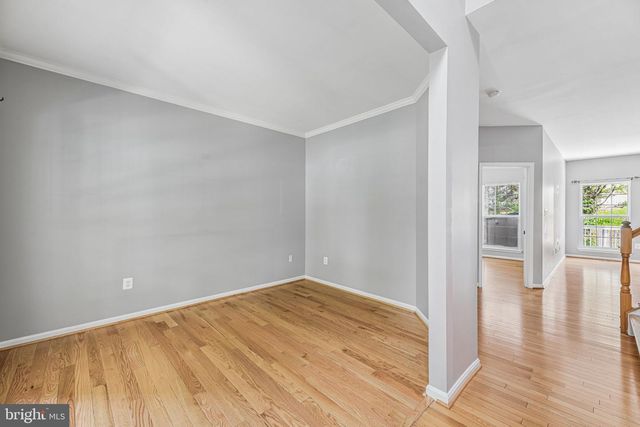 6046 PERSINGER HOUSE CT, Manassas, VA 20112