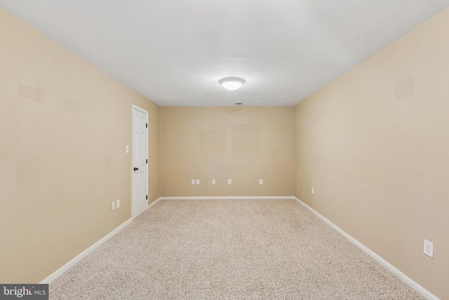 6046 PERSINGER HOUSE CT, Manassas, VA 20112