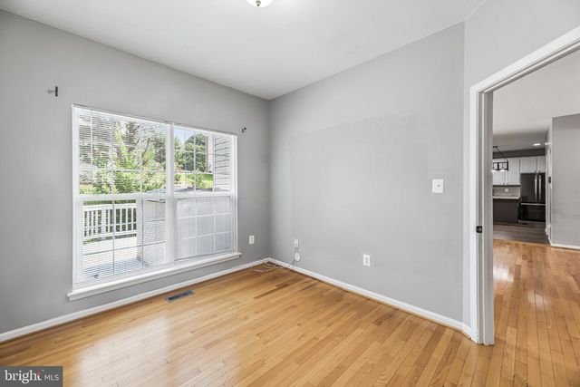 6046 PERSINGER HOUSE CT, Manassas, VA 20112