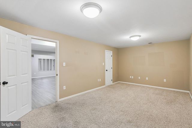6046 PERSINGER HOUSE CT, Manassas, VA 20112